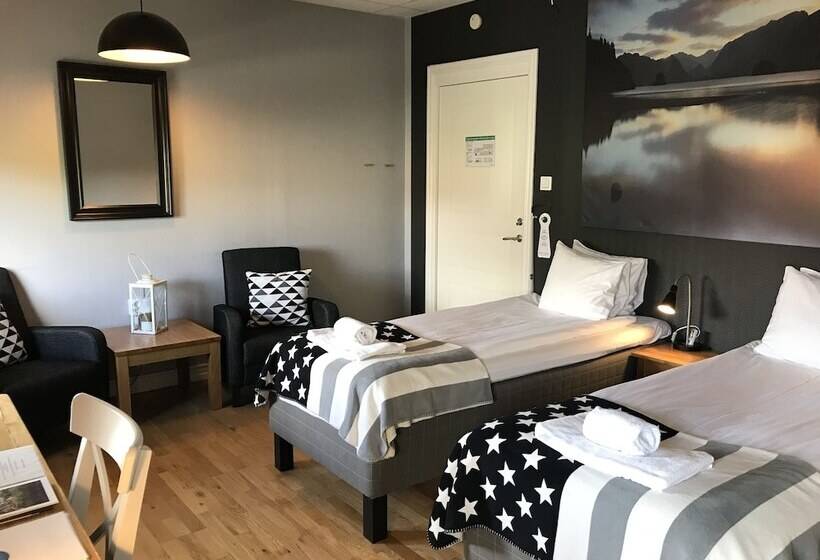 Quarto Estandar, Port