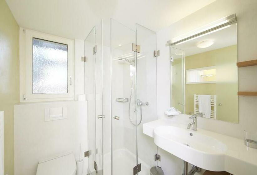 غرفة كومفورت, Restaurant Rebstock