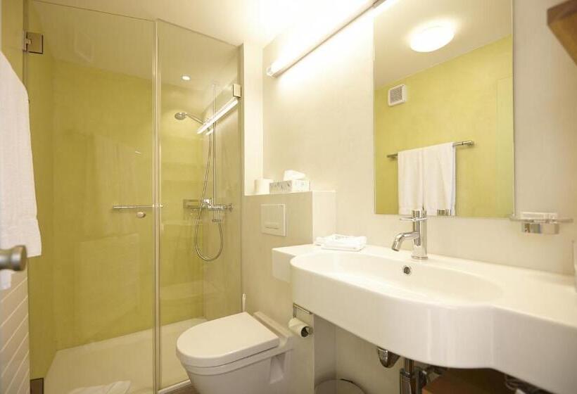 غرفة قياسية, Restaurant Rebstock