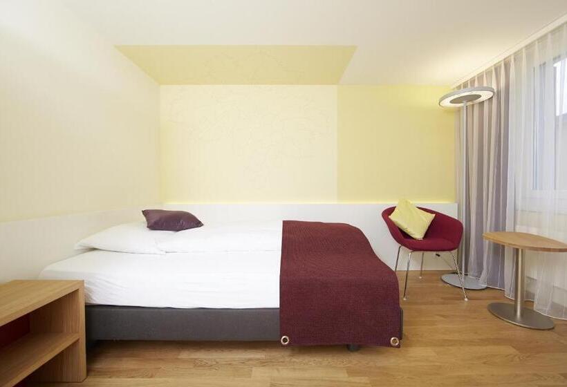 غرفة قياسية فردية, Restaurant Rebstock