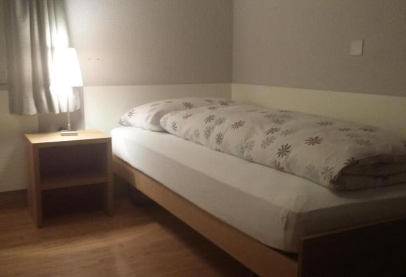 غرفة إقتصادية فردية, Restaurant Rebstock