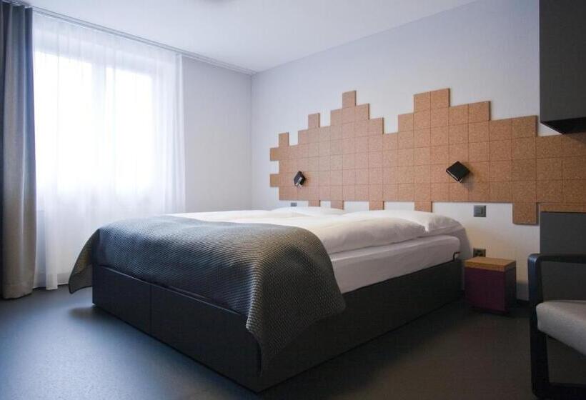 غرفة كومفورت, Restaurant Rebstock