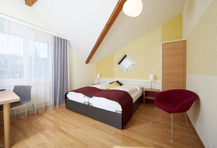 غرفة قياسية, Restaurant Rebstock