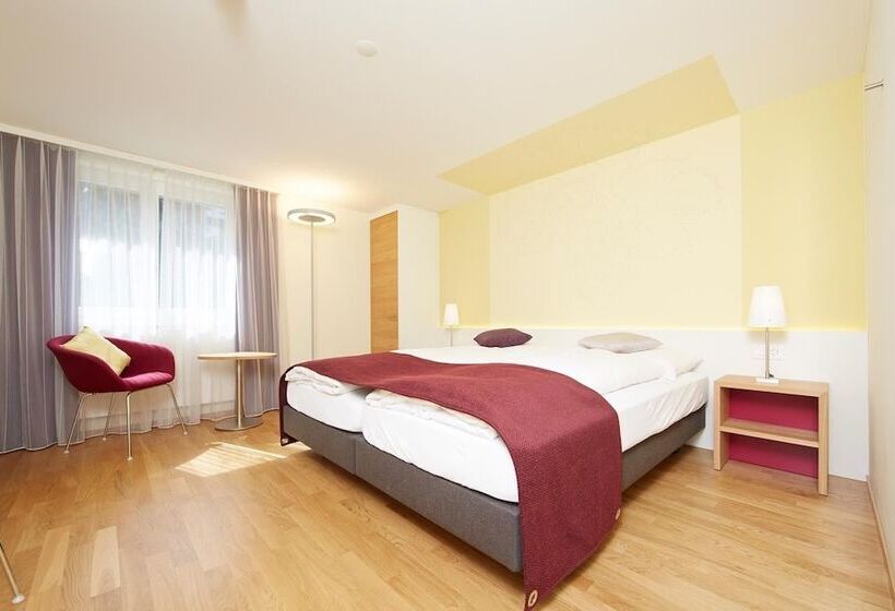 غرفة قياسية, Restaurant Rebstock