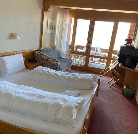 חדר סטנדרט עם מרפסת, Restaurant Rothorn