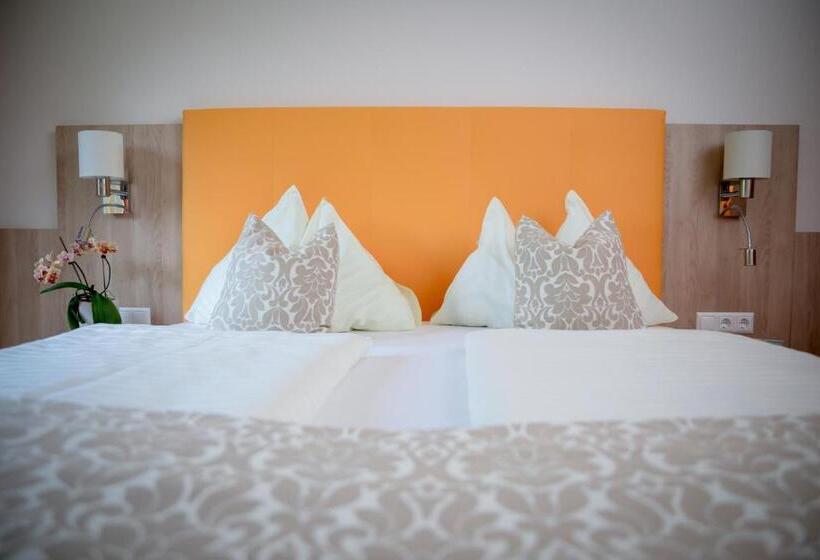 شقة غرفة نوم واحدة مزودة بشُرفة, Restaurant Thadeushof