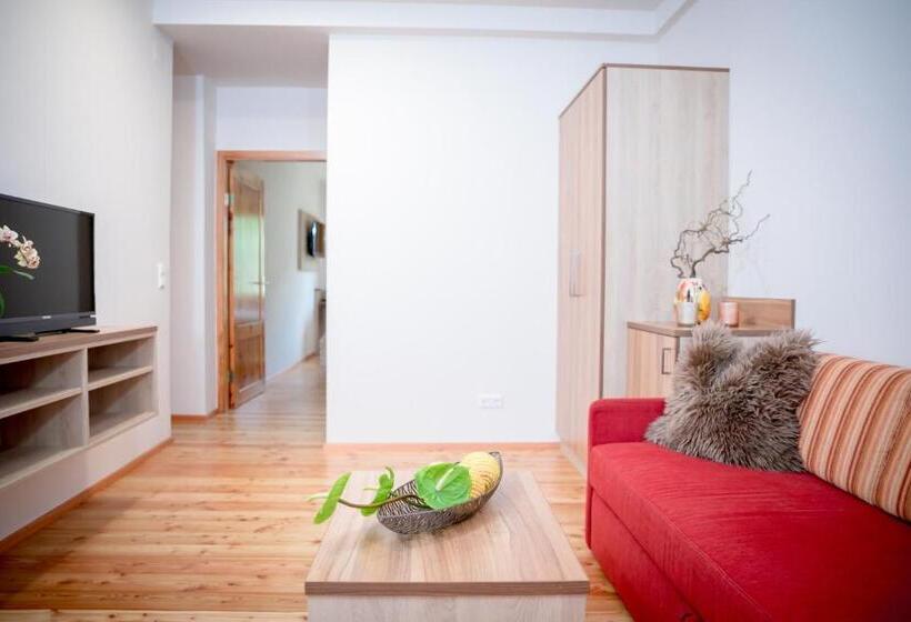 شقة غرفة نوم واحدة مزودة بشُرفة, Restaurant Thadeushof