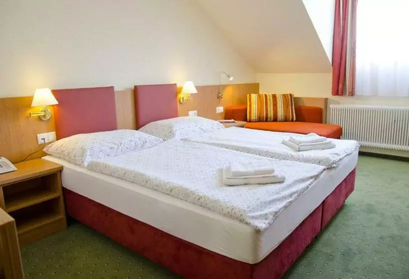 Habitación Estándar, Rosner