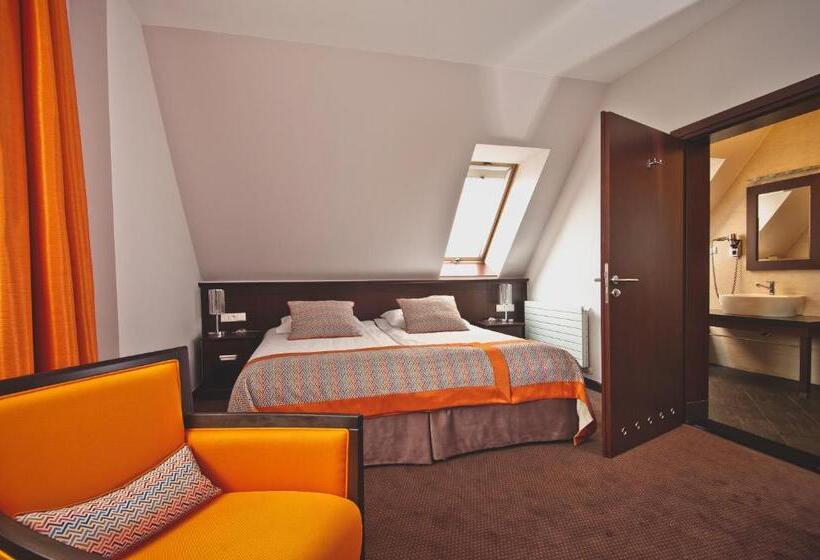 اتاق استاندارد, Wieniawa