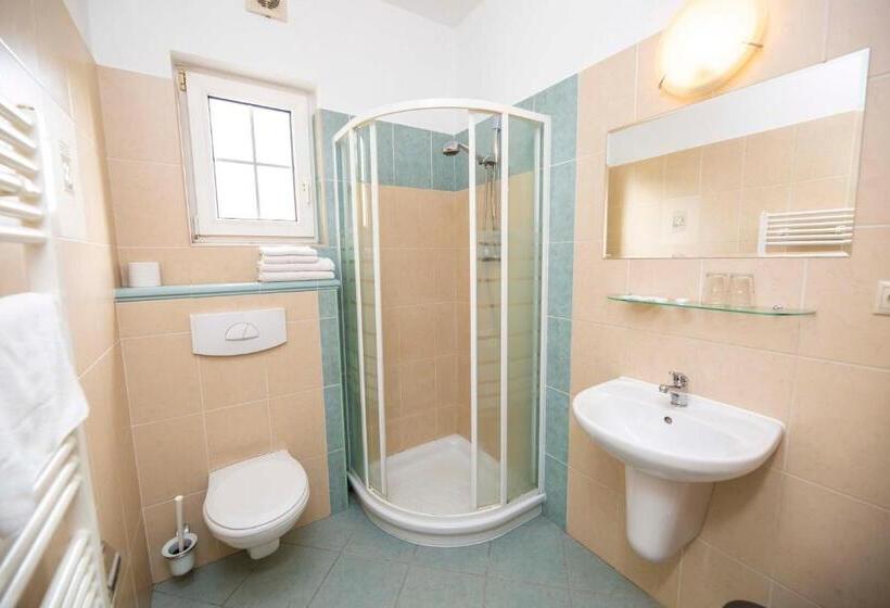 Номер Стандарт, Pension Ka.pr