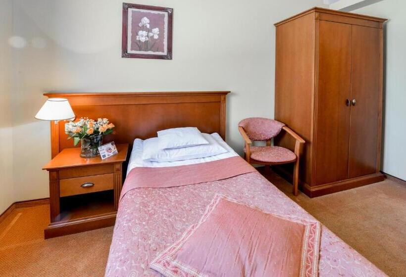 اتاق استاندارد یک نفره, Spa Hotel Jawor