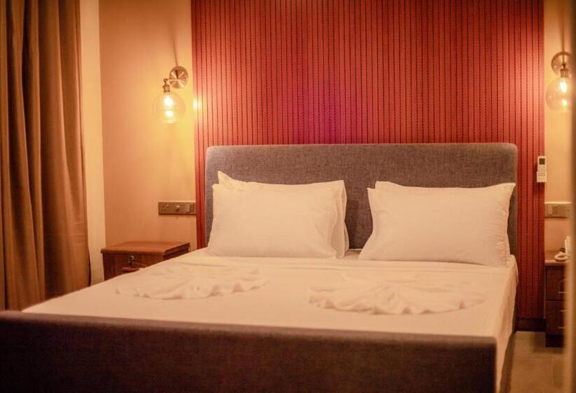 غرفة ديلوكس, Sooriya Wessagiri Resort