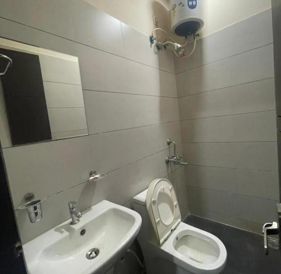 غرفة كلاسيكية ثلاثية, Oyo 88396 The Glory