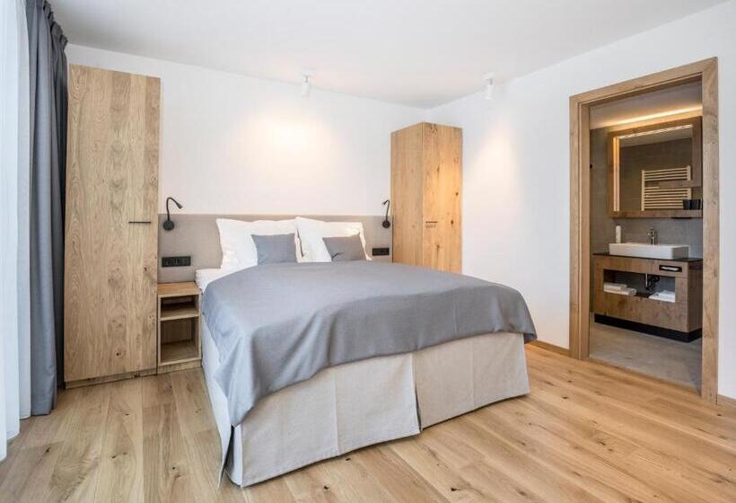 Апартаменты Ejecutiva 3 Спальни, All Suite Resort Paznaun