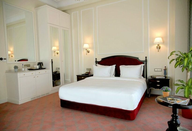 اتاق لوکس, Anim Boutique