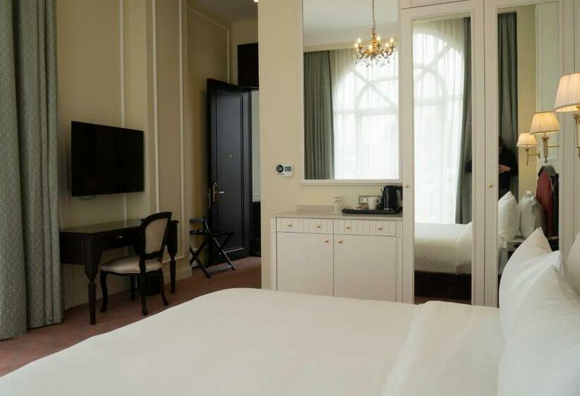 اتاق لوکس, Anim Boutique