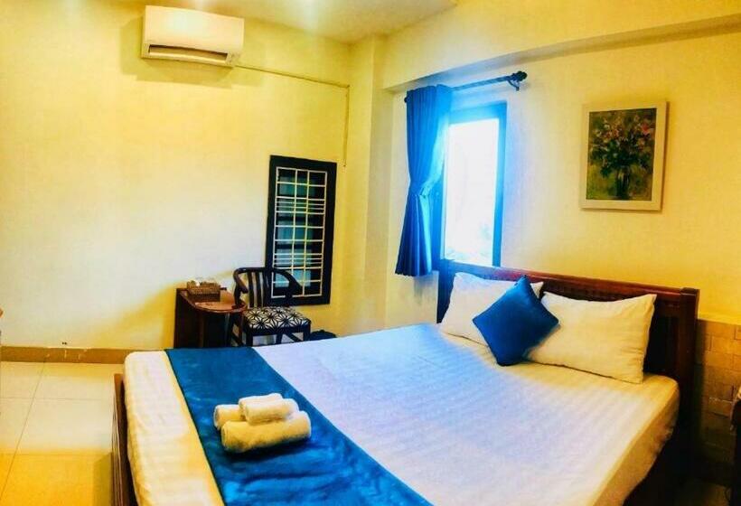 اتاق استاندارد با تخت بزرگ, Whale