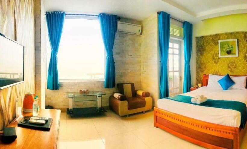 اتاق استاندارد با تخت بزرگ, Whale