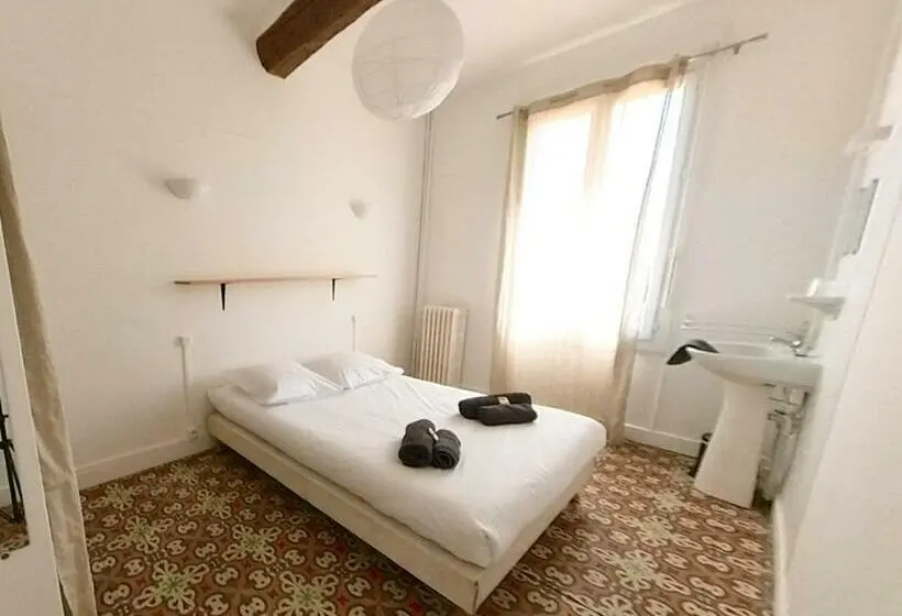 バス共有のスタンダードルーム, La Casa Dina