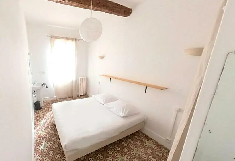 バス共有のスタンダードルーム, La Casa Dina