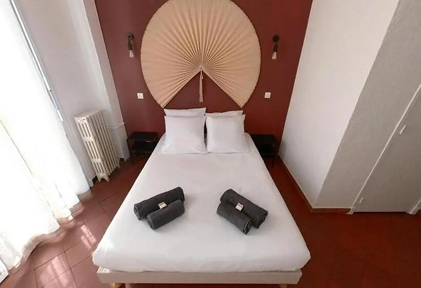 スタンダードルーム, La Casa Dina