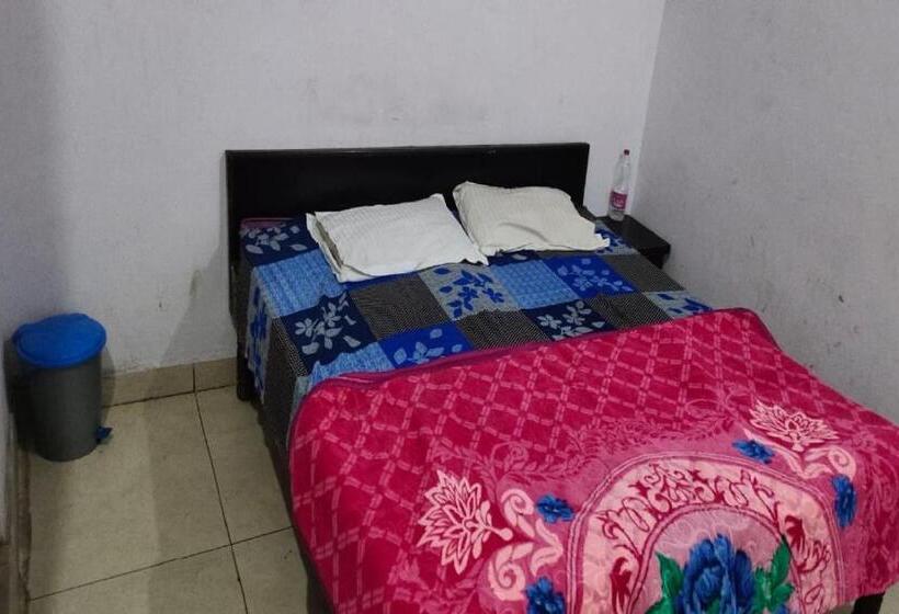 三人经典房间, Oyo 86189 Glaxy