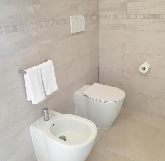 דירת חדר, Olivola Apartments