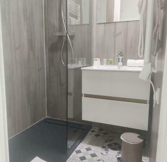 标准间, La Cote De Lumiere