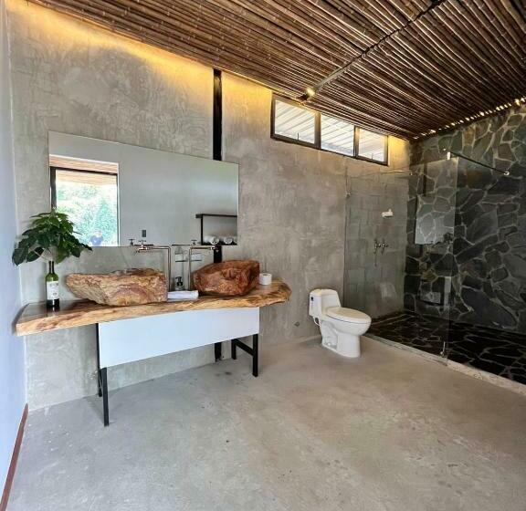 Трехместный Номер Deluxe, Natural Luxury