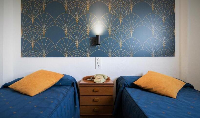 غرفة قياسية, Roig