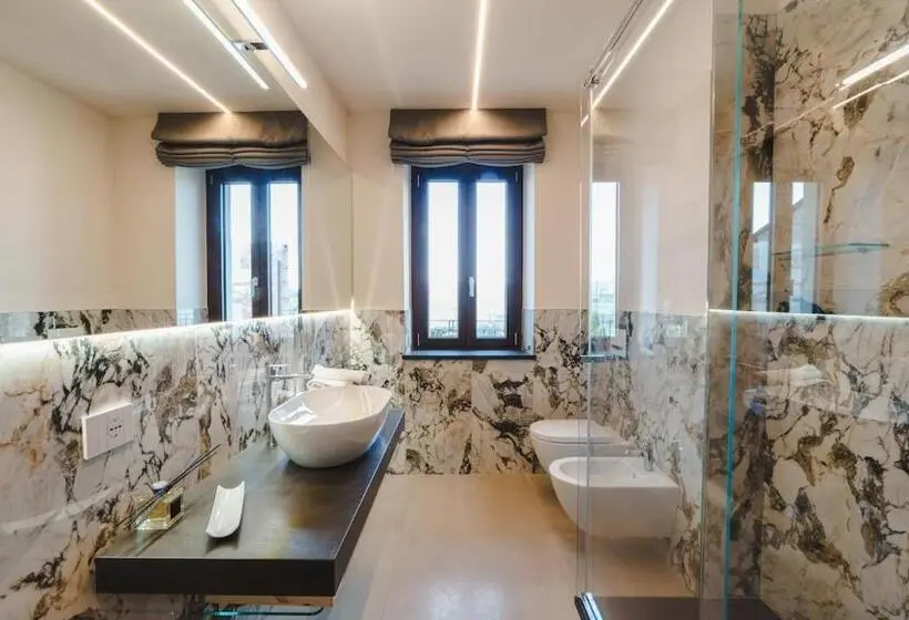 プールの見える１ベッドルームアパートメント, Vietti Apartments