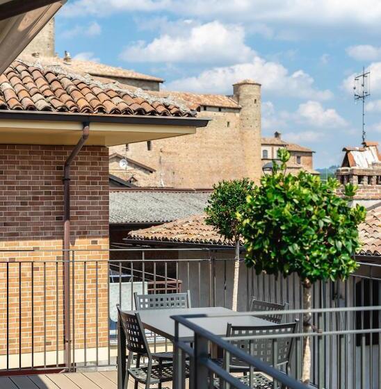 プールの見える１ベッドルームアパートメント, Vietti Apartments