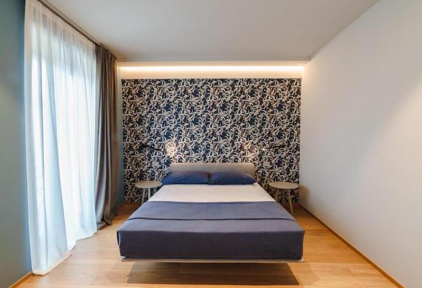 プールの見える１ベッドルームアパートメント, Vietti Apartments