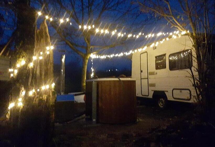 ２ベッドルームアパートメント, Uelis Stöckli Familienfreundliche Wohnung Auf Dem Bauernhof Mit Hotpot Und Alpakatrekking