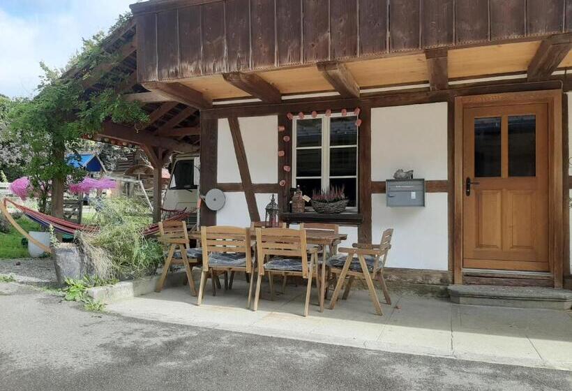 ２ベッドルームアパートメント, Uelis Stöckli Familienfreundliche Wohnung Auf Dem Bauernhof Mit Hotpot Und Alpakatrekking