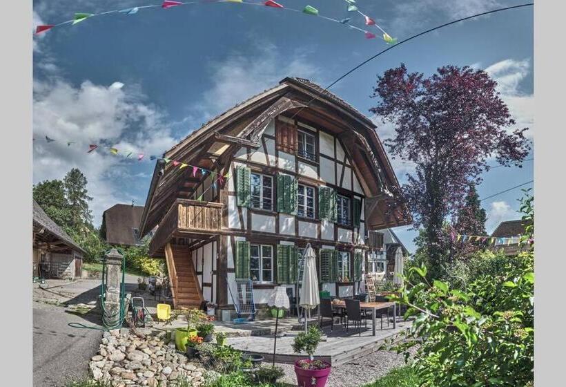 ２ベッドルームアパートメント, Uelis Stöckli Familienfreundliche Wohnung Auf Dem Bauernhof Mit Hotpot Und Alpakatrekking