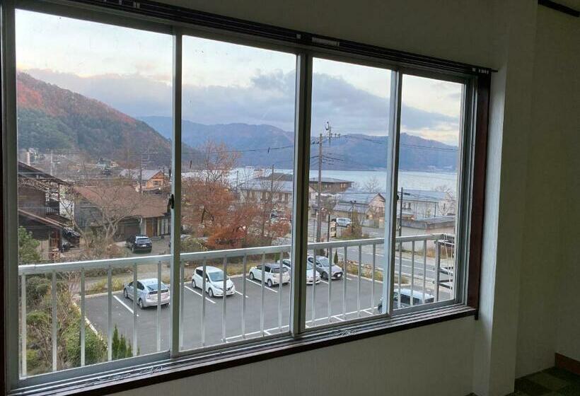 スタンダード4人部屋, 金桂苑