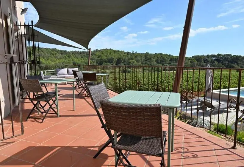 デラックスルーム, Sous Les Pins Gîtes Et Chambres D Hôtes