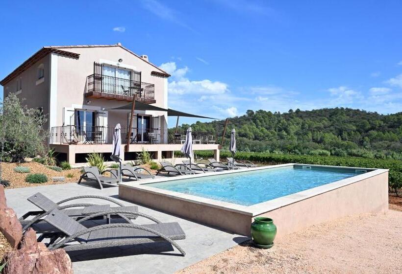 디럭스 룸, Sous Les Pins Gîtes Et Chambres D Hôtes