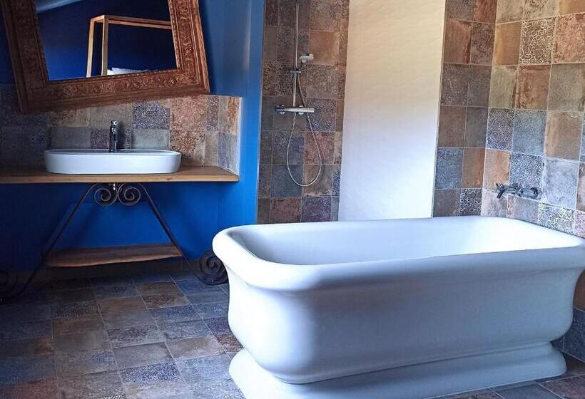 בית, 4 חדרי שינה, Sous Les Pins Gîtes Et Chambres D Hôtes