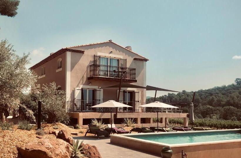 디럭스 룸, Sous Les Pins Gîtes Et Chambres D Hôtes