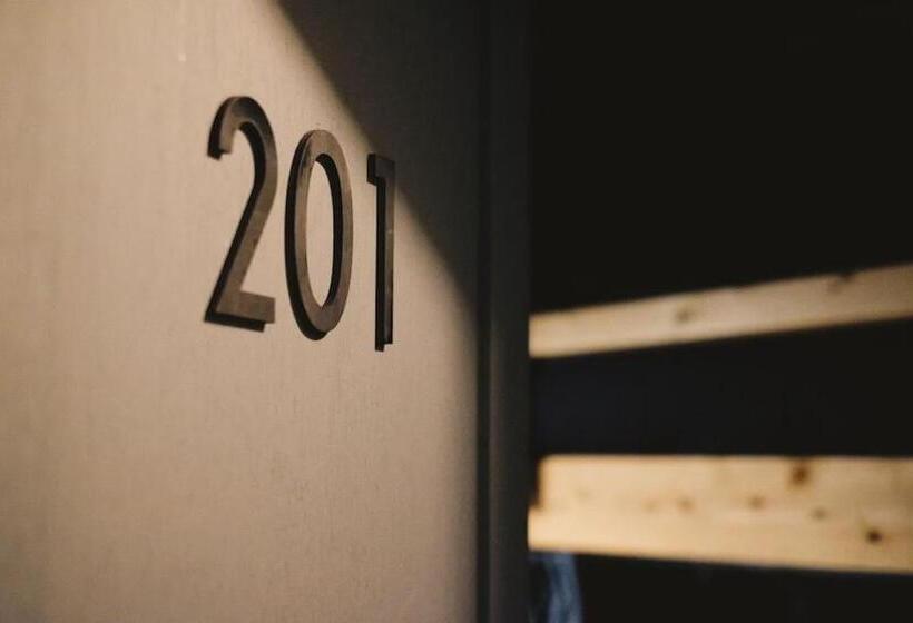 سرير فى غرفة مشتركه, Beppu Hostel&cafe Ourschestra