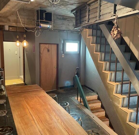 غرفة قياسية, Beppu Hostel&cafe Ourschestra