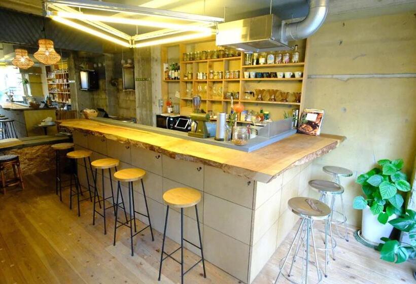 سرير فى غرفة مشتركه, Beppu Hostel&cafe Ourschestra