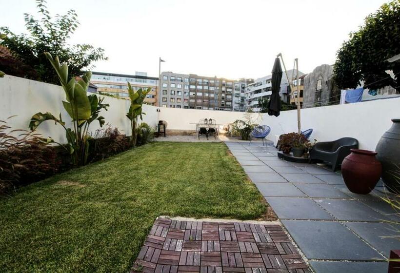 استودیو استاندارد با چشم‌انداز باغ, Casa Jardim By Alojamento Ideal