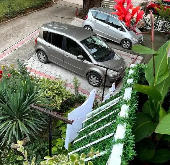 آپارتمان 1 خوابه, Apartmani Didić