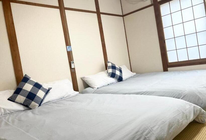 Standard Fyrbäddsrum Delat Badrum, Waraku No2,guesthouse Near Kix