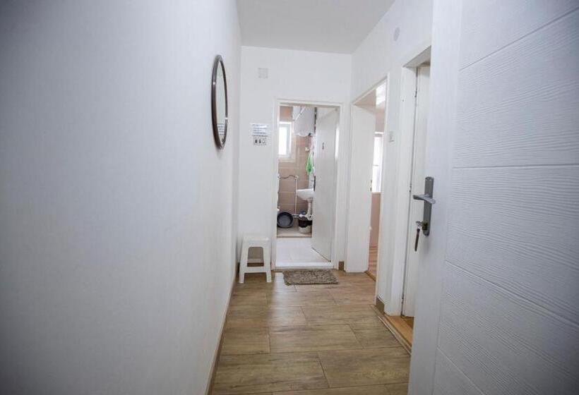 آپارتمان 1 خوابه, Apartmani Didić