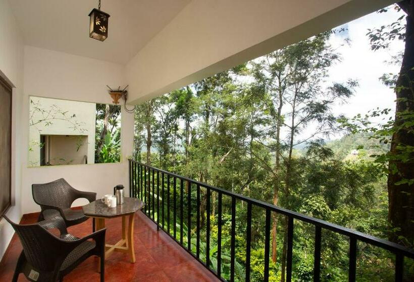 小室, The Porcupine Castle Resort