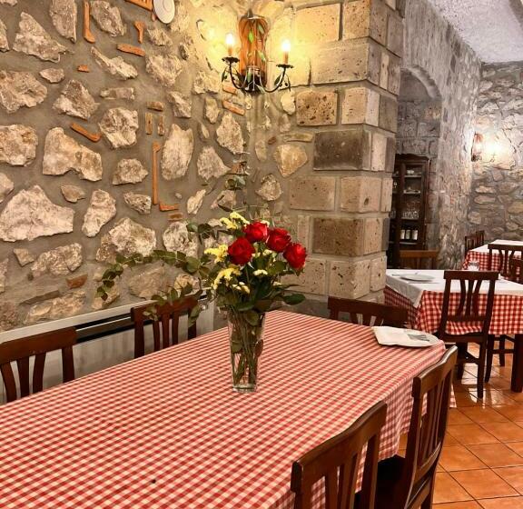 Standard Room King Size Bed, Agriturismo Le Grottelle